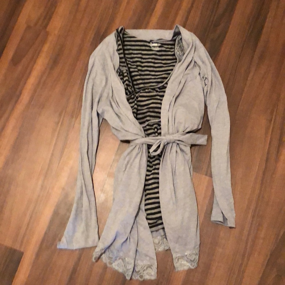 Maternity sleep tank with robe